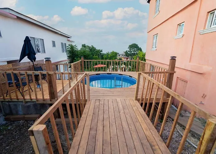 Belle Air Seaview 1 Bdrm -2 Queen